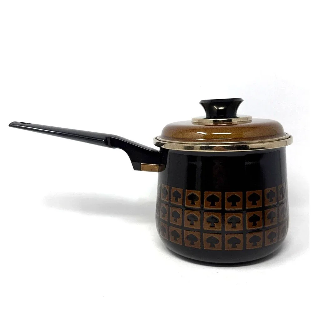 VTG West Bend Le Provencal Enamelware 2 Sauce Pans 2 Qt  1 Lid Brown Mushroom